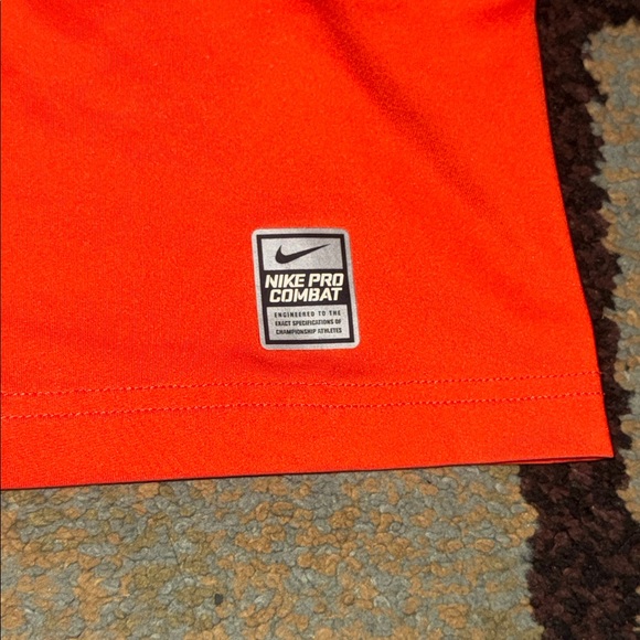 Nike Pro‎ Combat Core Compression Shirt - Picture 5 of 9